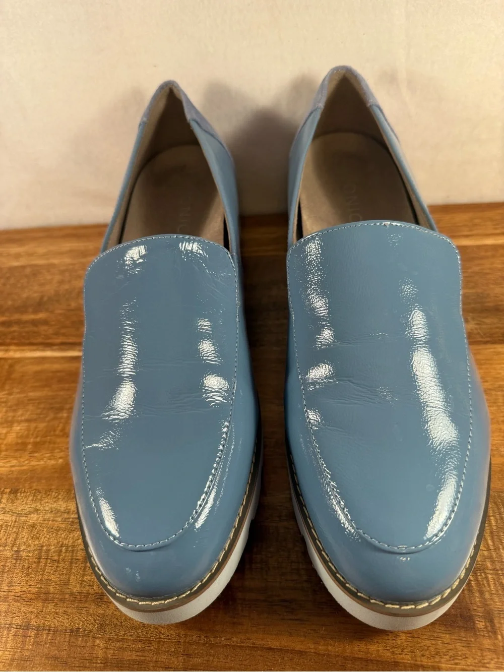 Vionic Kensley Patent Leather Slip-on Loafers Light Blue Size 9